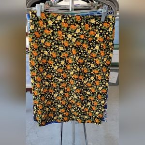 Lularoe Cassie Size M